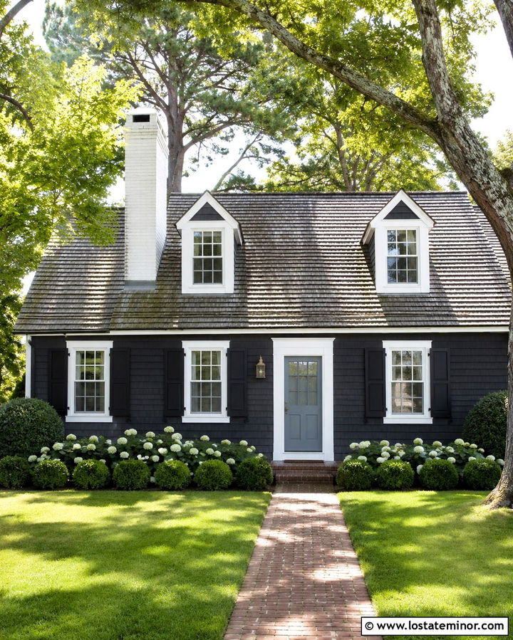 Soft Black Cape Cod With White Brick Chimney - 30 Soft Black House Design With Chimney Ideas