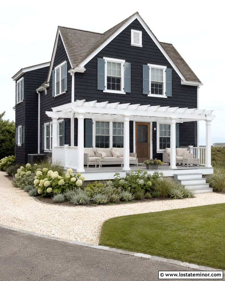 Soft Black Coastal House With White Pergola - 30 Soft Black House Design With Pergola Ideas