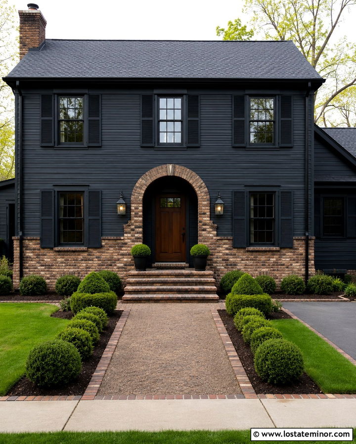 Soft Black House With Brick Arch Wainscoting - 30 Soft Black House Design With Wainscoting Ideas