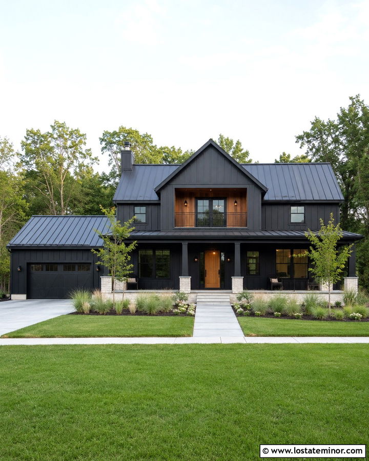 Soft Black House With Dormer Balcony - 30 Soft Black House Design With Dormers Ideas
