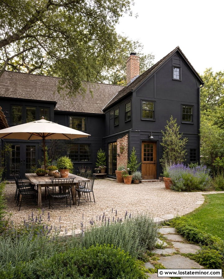 Soft Black House With Gravel Courtyard - 30 Soft Black House Design With Backyard Ideas