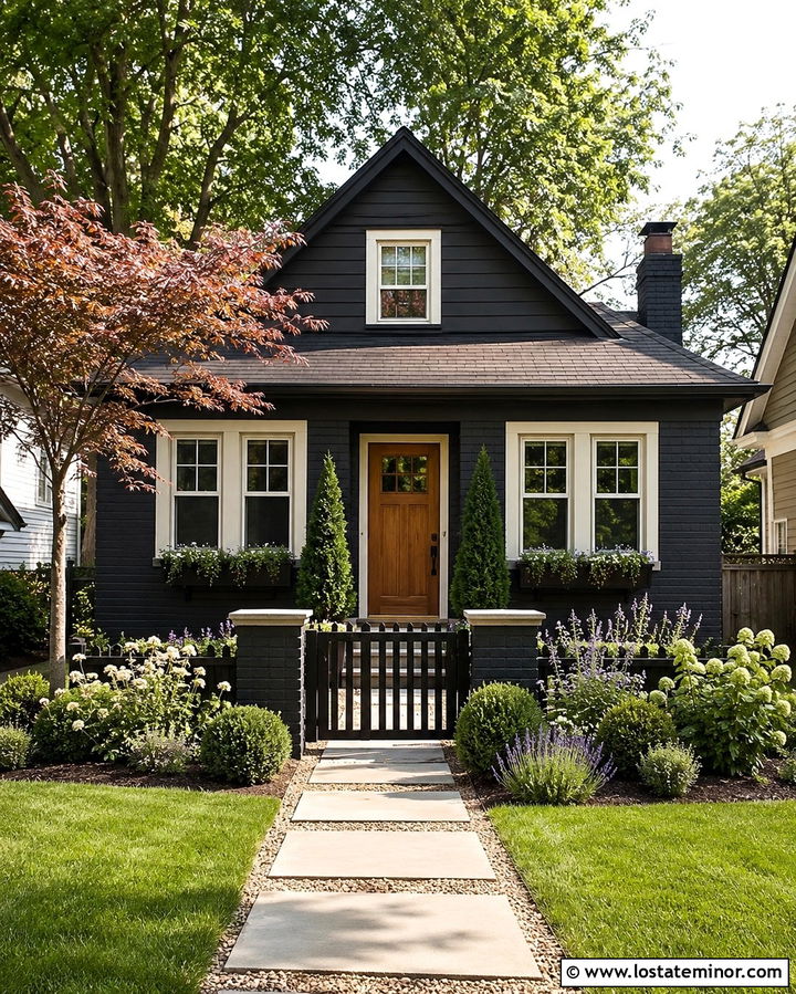 Soft Black House With Small Front Yard Landscaping - 30 Soft Black House Design With Landscaping Ideas