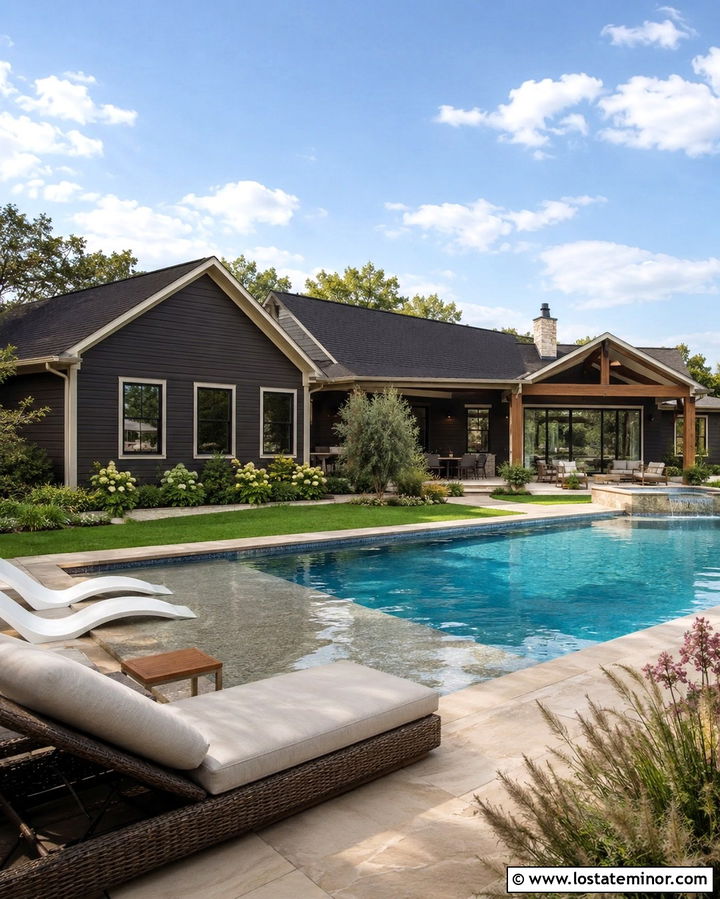 Soft Black Ranch House With Tanning Ledge Pool - 30 Soft Black House Design With Swimming Pool Ideas