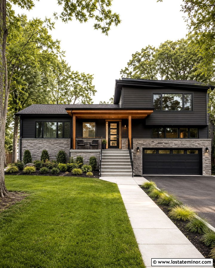 Soft Black Split Level With Covered Front Porch - 30 Soft Black House Design With Front Porch Ideas