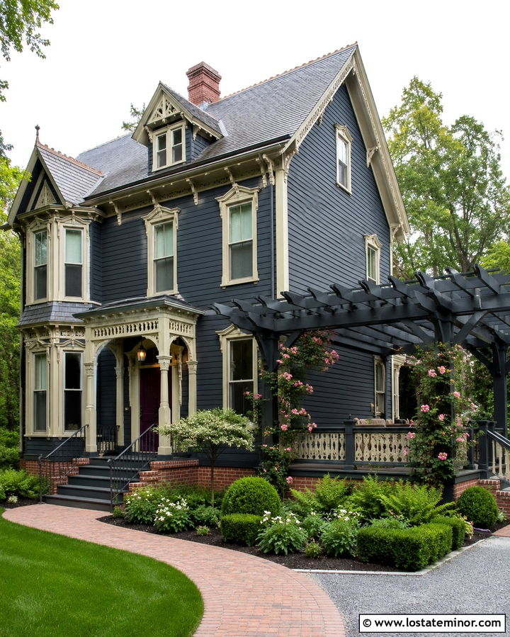 Soft Black Victorian House With Decorative Pergola - 30 Soft Black House Design With Pergola Ideas