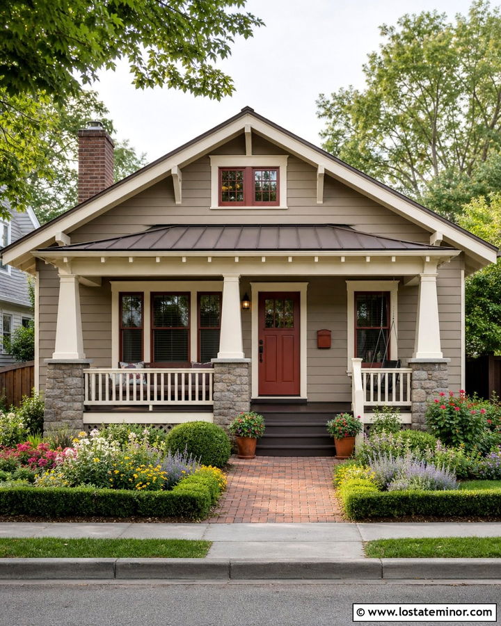 Taupe Bungalow House With Red Mailbox - 30 Taupe House Design With Mailbox Ideas
