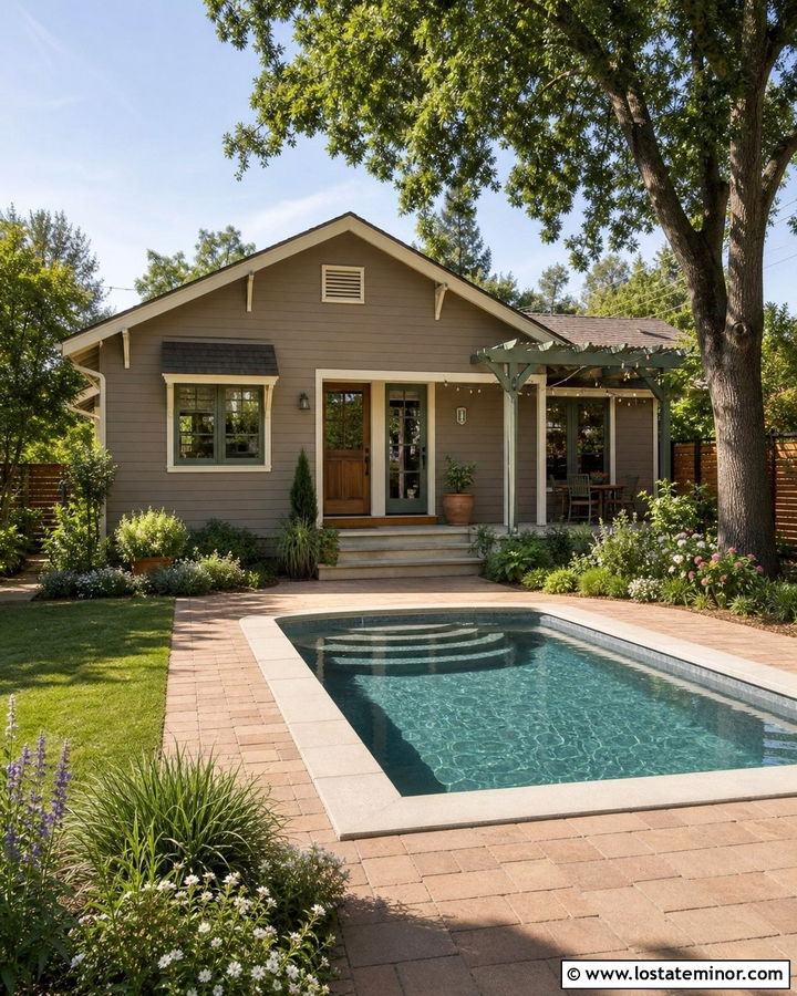 Taupe Bungalow With Backyard Pool - 30 Taupe House Design With Swimming Pool Ideas