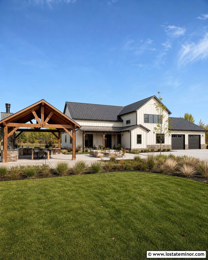Warm White Barndominium With Backyard Pavilion - 30 Warm White House Design With Backyard Ideas