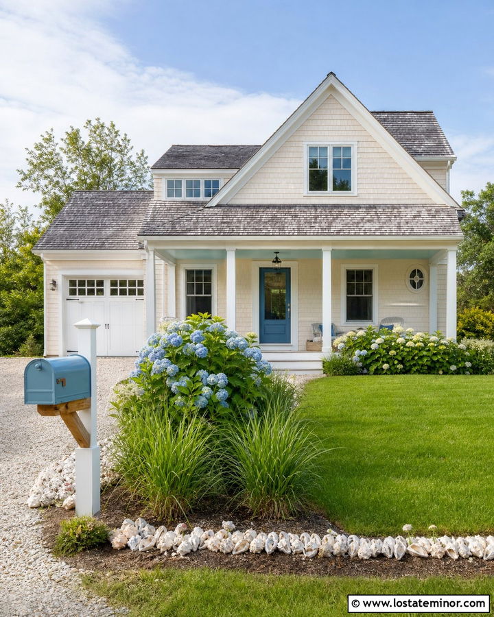 Warm White Coastal House With Blue Mailbox - 30 Warm White House Design With Mailbox Ideas
