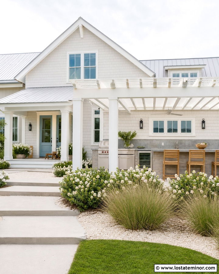 Warm White Coastal House With Outdoor Kitchen - 30 Warm White House Design With Backyard Ideas