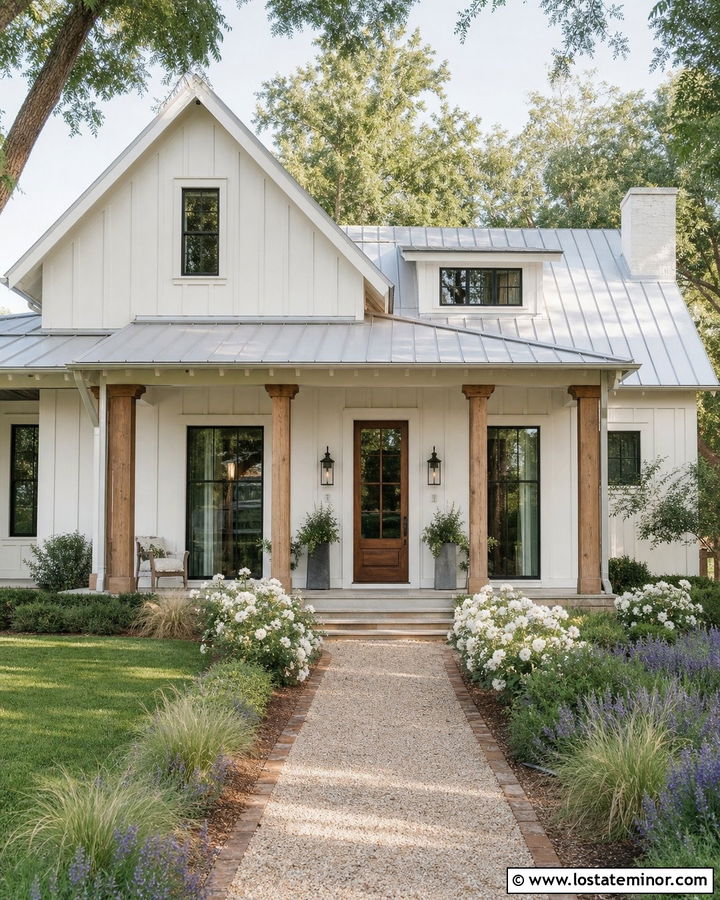 Warm White Farmhouse With Gravel Walkway - 30 Warm White House Design With Walkway Ideas