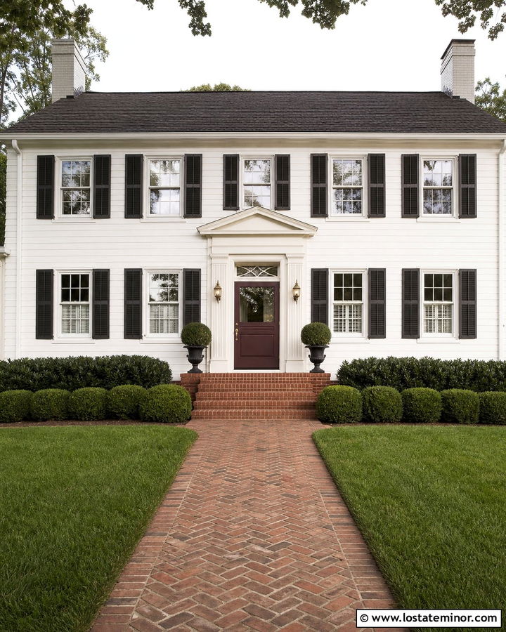 Warm White Federal House With Plum Dutch Door - 30 Warm White House Design With Dutch Door Ideas