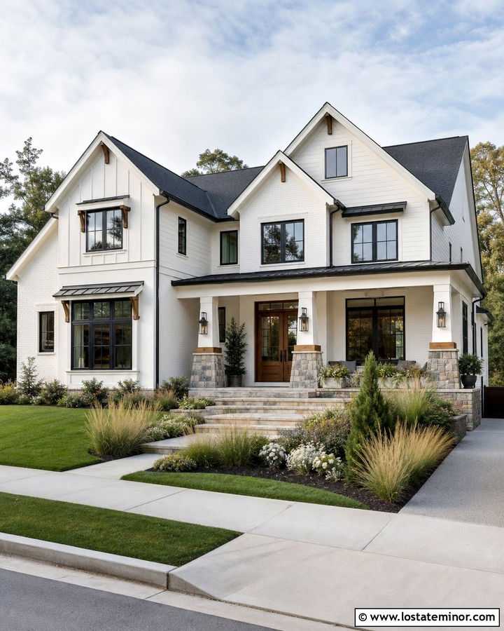 Warm White House With Mixed Material Porch Columns - 30 Warm White House Design With Porch Columns Ideas