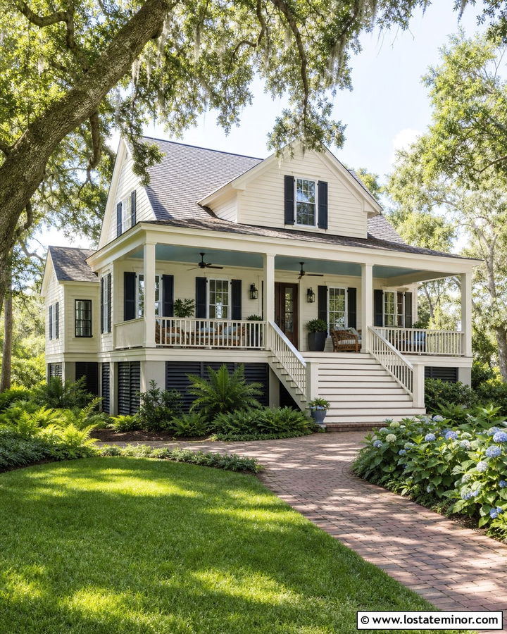 Warm White Lowcountry House With Rear Porch - 30 Warm White House Design With Backyard Ideas