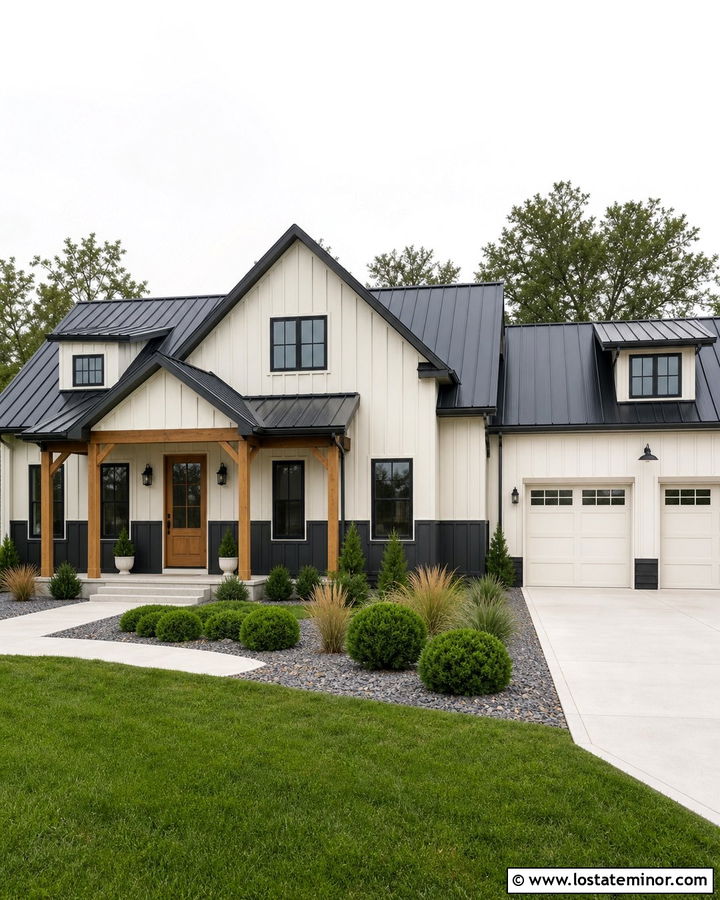 Warm White Modern Farmhouse With Black Wainscoting - 30 Warm White House Design With Wainscoting Ideas