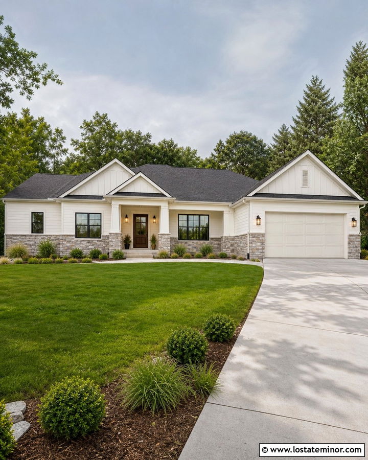 Warm White Ranch With Gray Stone Wainscoting - 30 Warm White House Design With Wainscoting Ideas