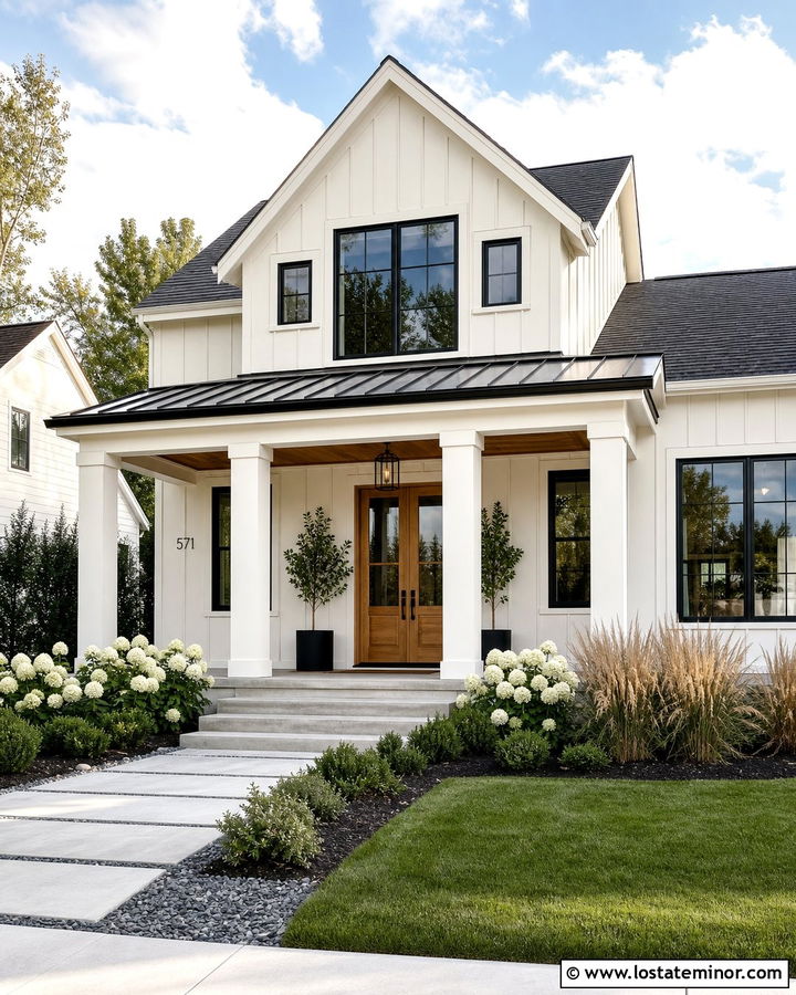 White Farmhouse With Square Porch Columns - 30 White House Design With Porch Columns Ideas