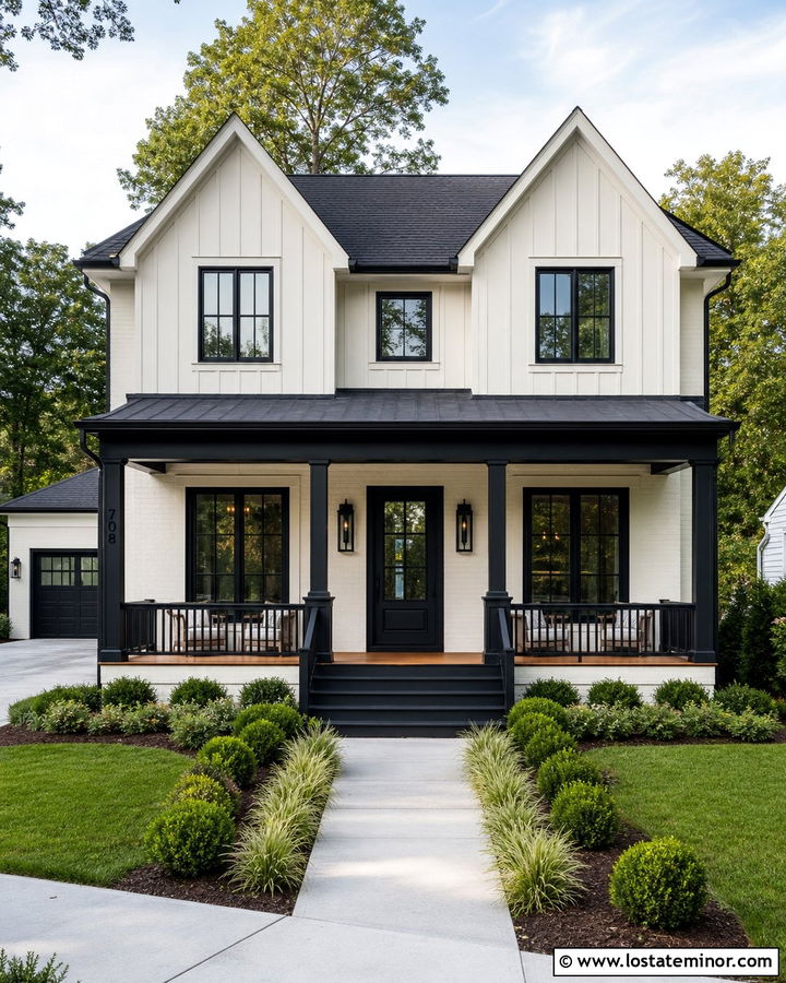 White House With Black Front Porch - 30 White House Design With Front Porch Ideas