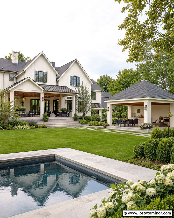 White House With Detached Backyard Pavilion - 30 White House Design With Backyard Ideas