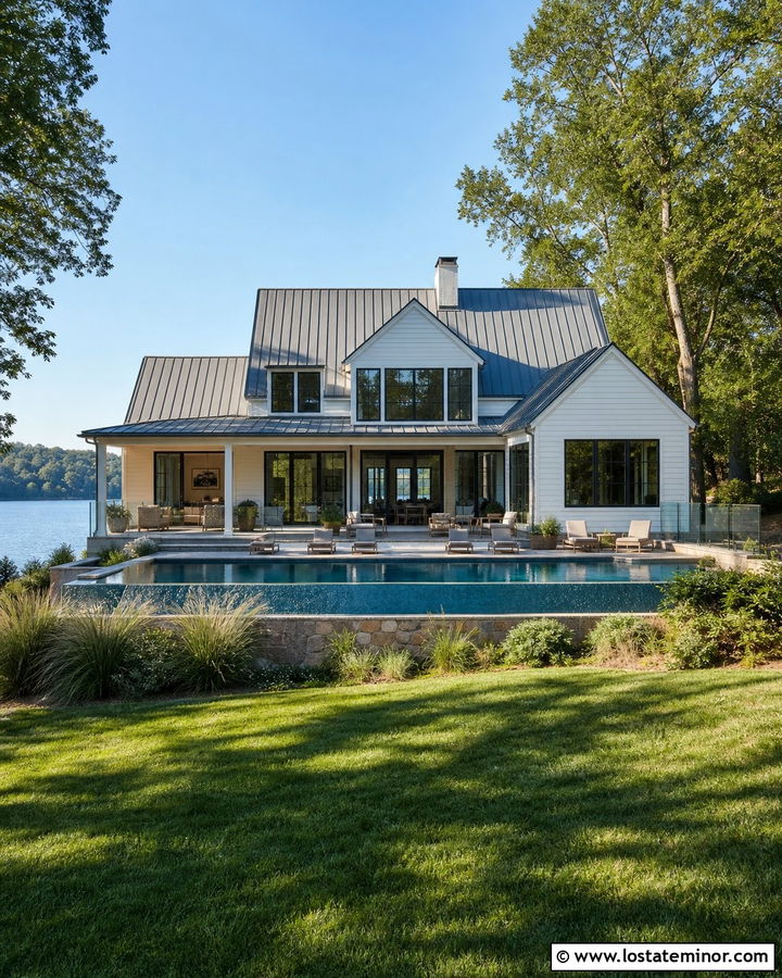 White Lake House With Swimming Pool And Water View - 30 White House Design With Swimming Pool Ideas