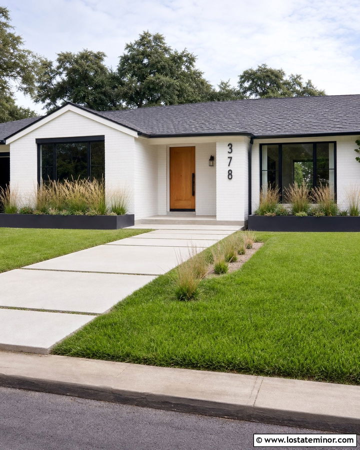 White Ranch House With Floating Black Numbers - 30 White House Design With House Numbers Ideas