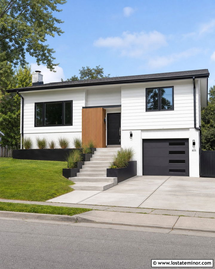 White Split Level House With Cube Lights - 30 White House Design With Light Fixtures Ideas